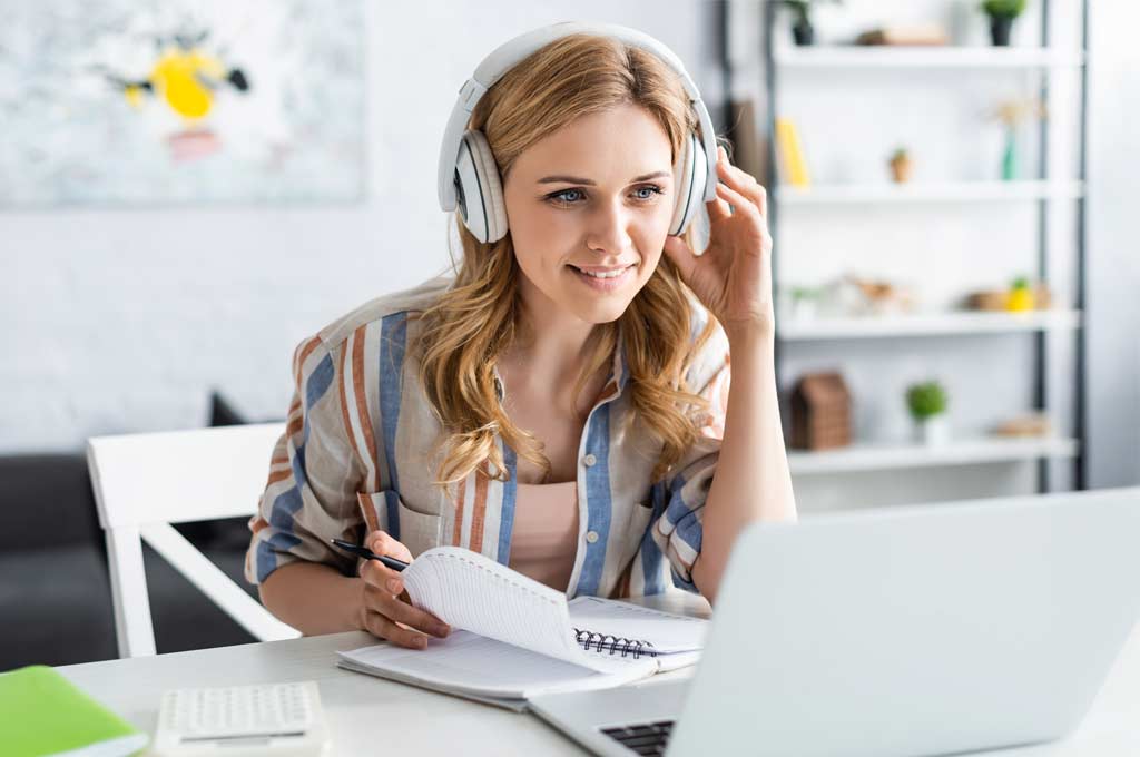 Flipping the Classroom und Integration von Blended Learning zur Neugestaltung der EFL-Materialien von inlingua